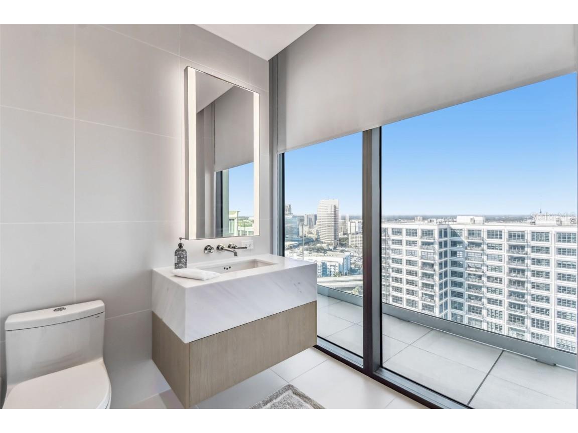 1000 Water Street #2202 Tampa FL 33602 TB8451447 image29