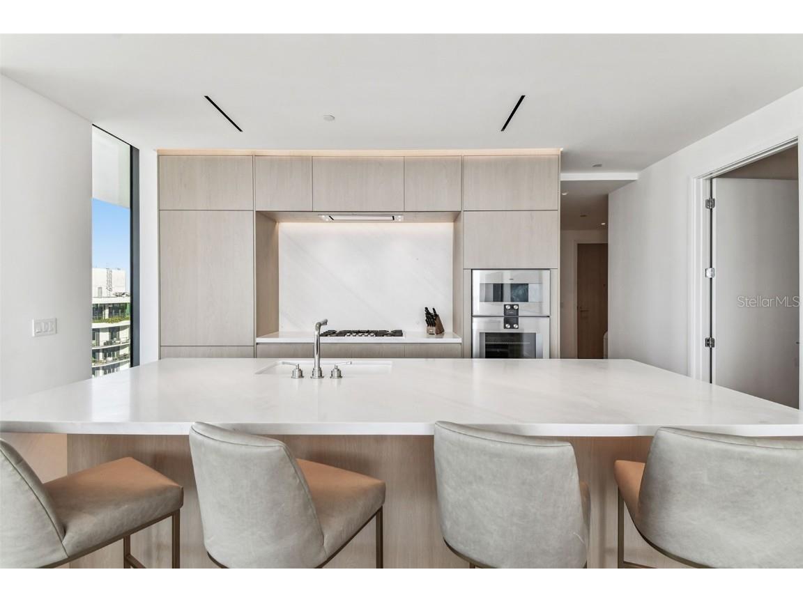 1000 Water Street #2202 Tampa FL 33602 TB8451447 image3