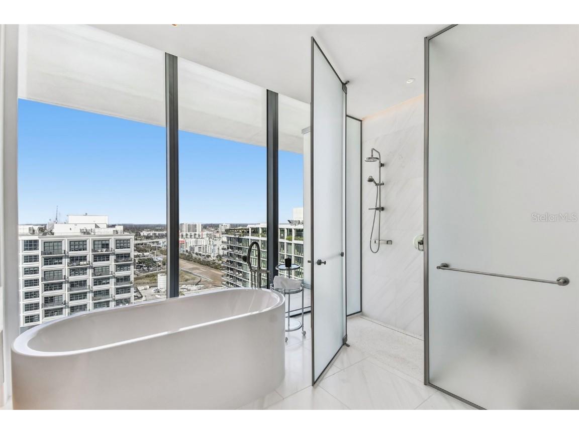 1000 Water Street #2202 Tampa FL 33602 TB8451447 image33