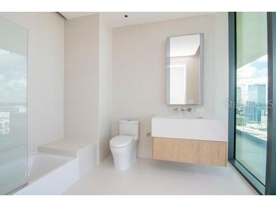 1000 Water Street #2402 Tampa FL 33602 - TAMPA BAY TB8415412 image23