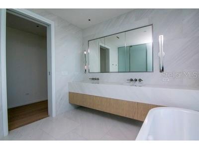 1000 Water Street #2402 Tampa FL 33602 - TAMPA BAY TB8415412 image37