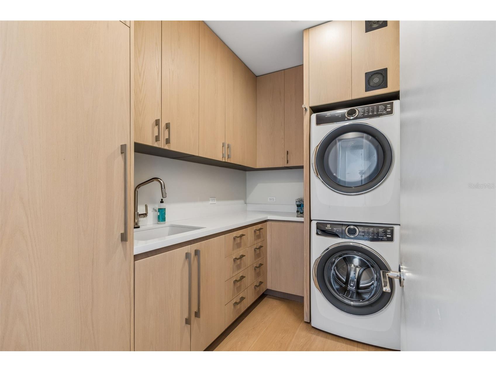 1000 Water Street #2501 Tampa FL 33602 TB8507476 image13