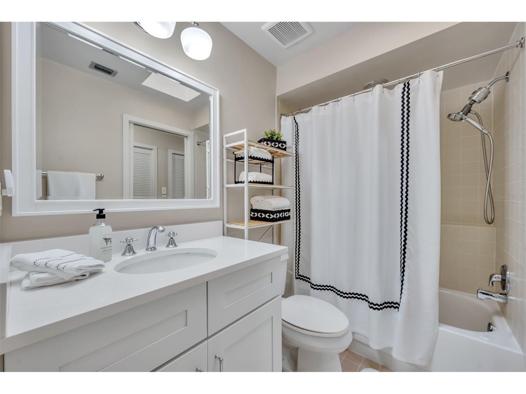 1000 Winderley Place #239 Maitland FL 32751 - LAKE DESTINY & LAKE LOCH LOMON O6395472 image27