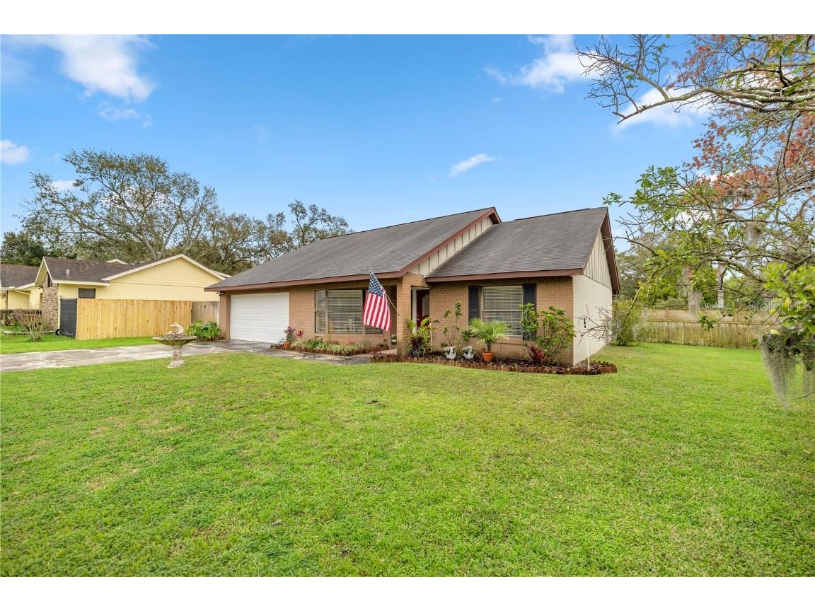 1000 Woodward Oaks Circle Eustis FL 32726 OM696116 image1