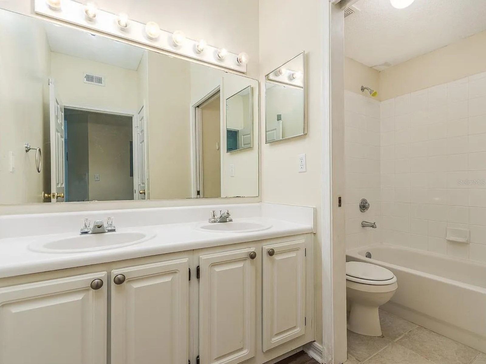 10000 SW 52nd Avenue #99 Gainesville FL 32608 GC539433 image16