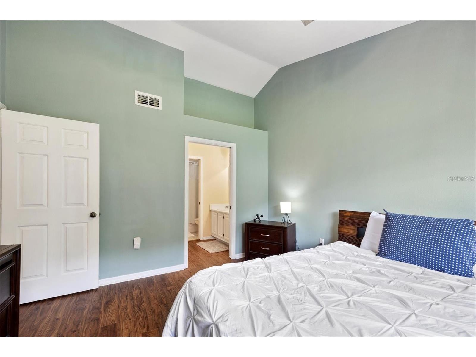 10000 SW 52nd Avenue #EE 183 Gainesville FL 32608 GC539749 image11