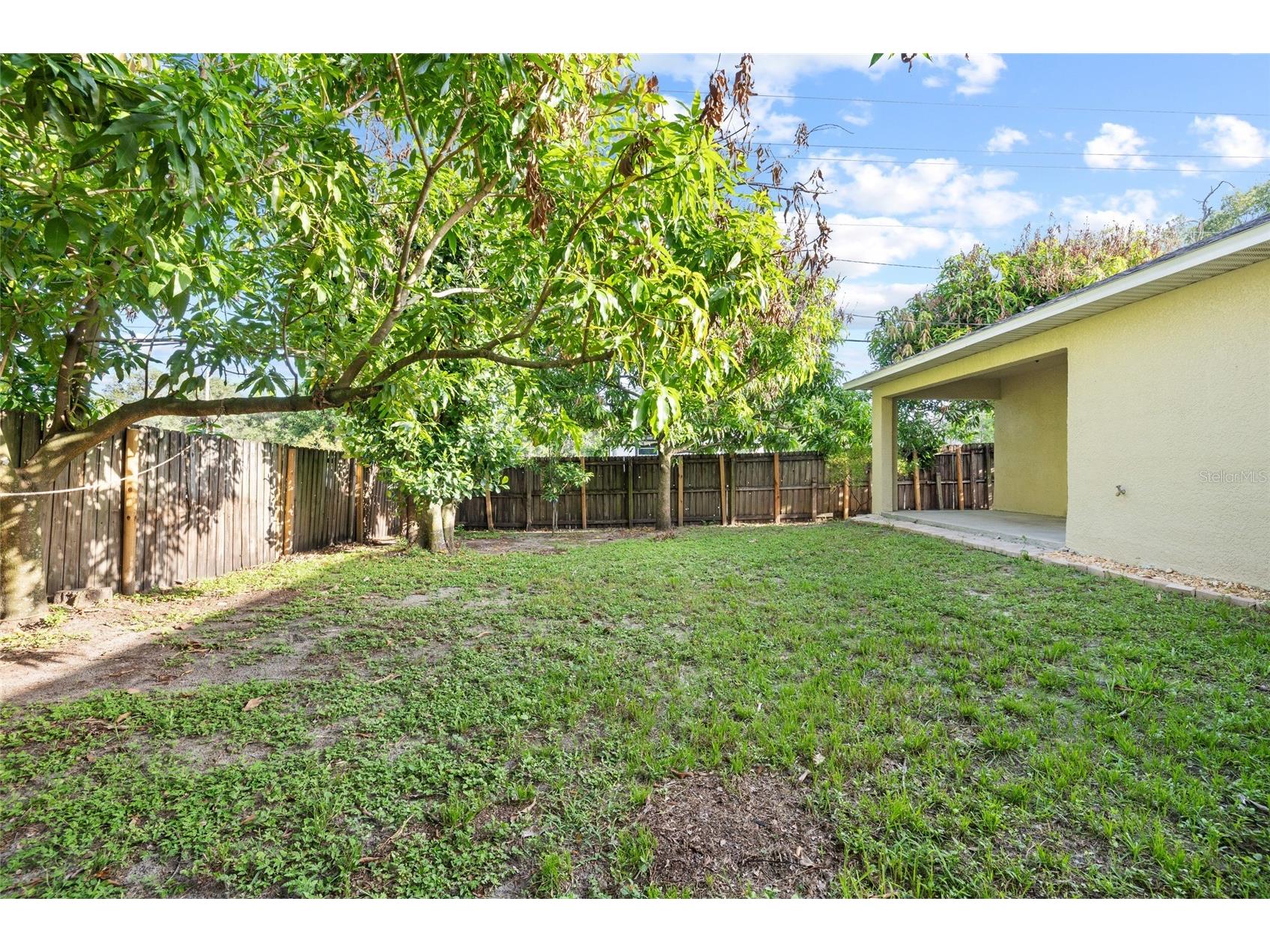 10001 Florence Avenue N Tampa FL 33612 TB8532122 image30