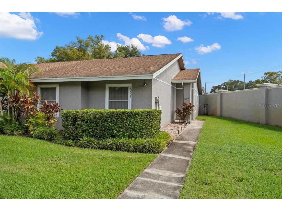 10001 Lake Oak Circle Tampa FL 33624 TB8308400 image1