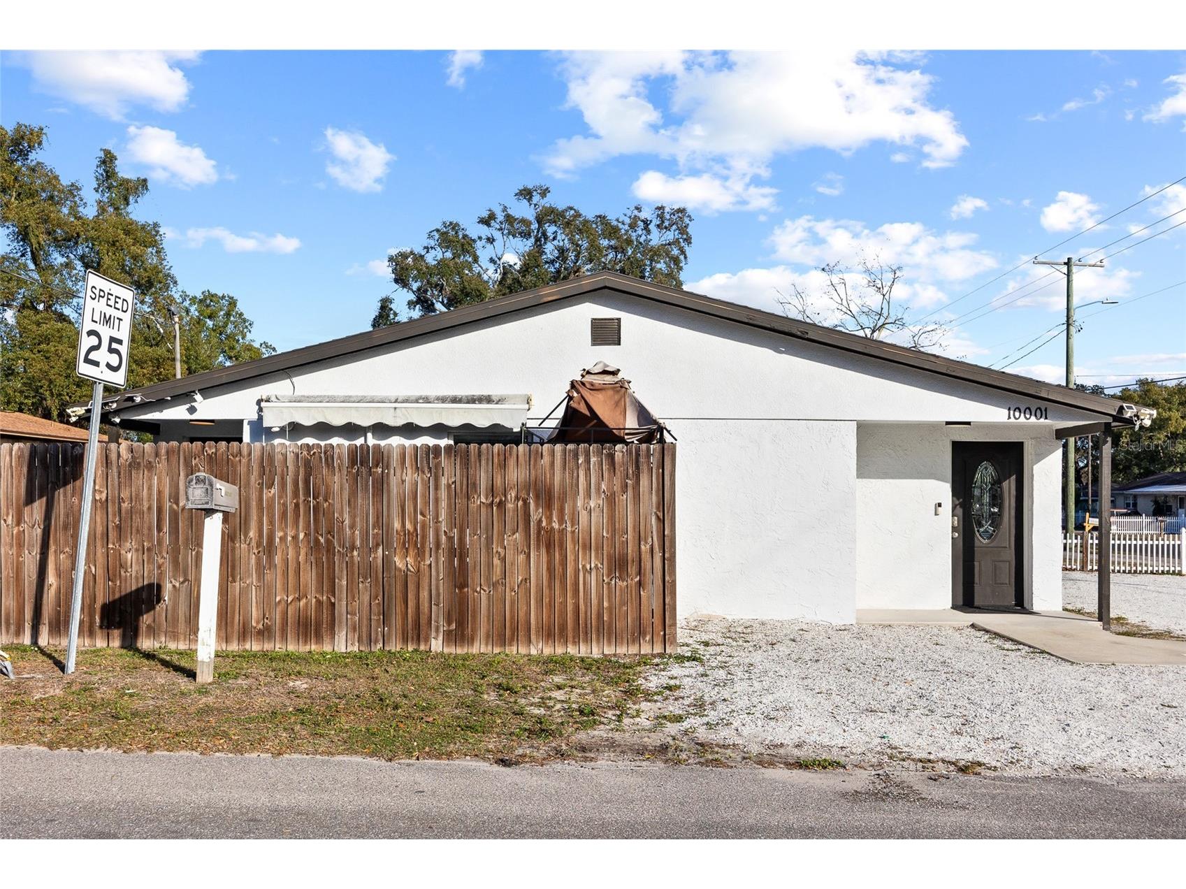 10001 N Annette Avenue Tampa FL 33612 TB8471662 image1