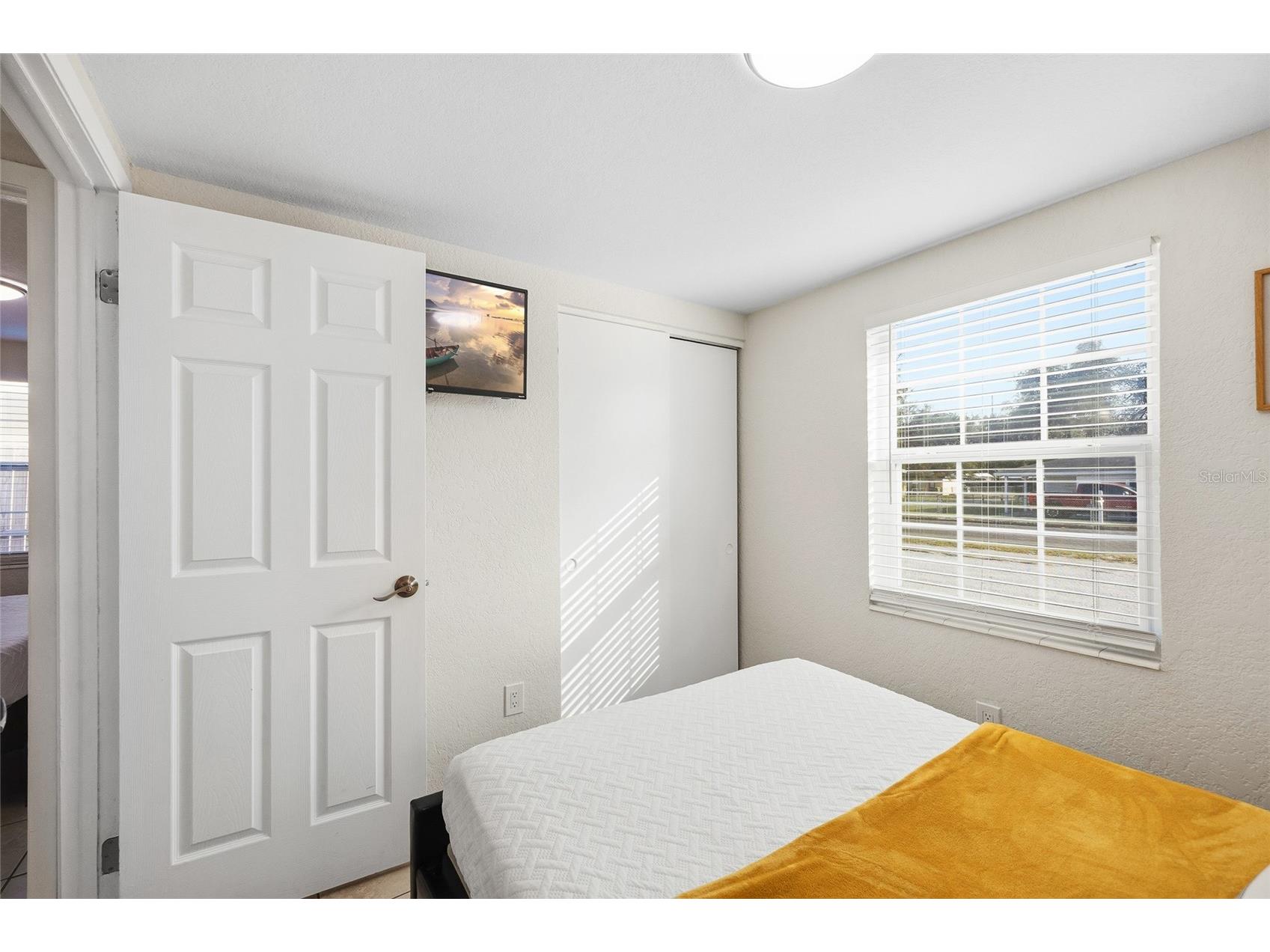 10001 N Annette Avenue Tampa FL 33612 TB8471662 image18