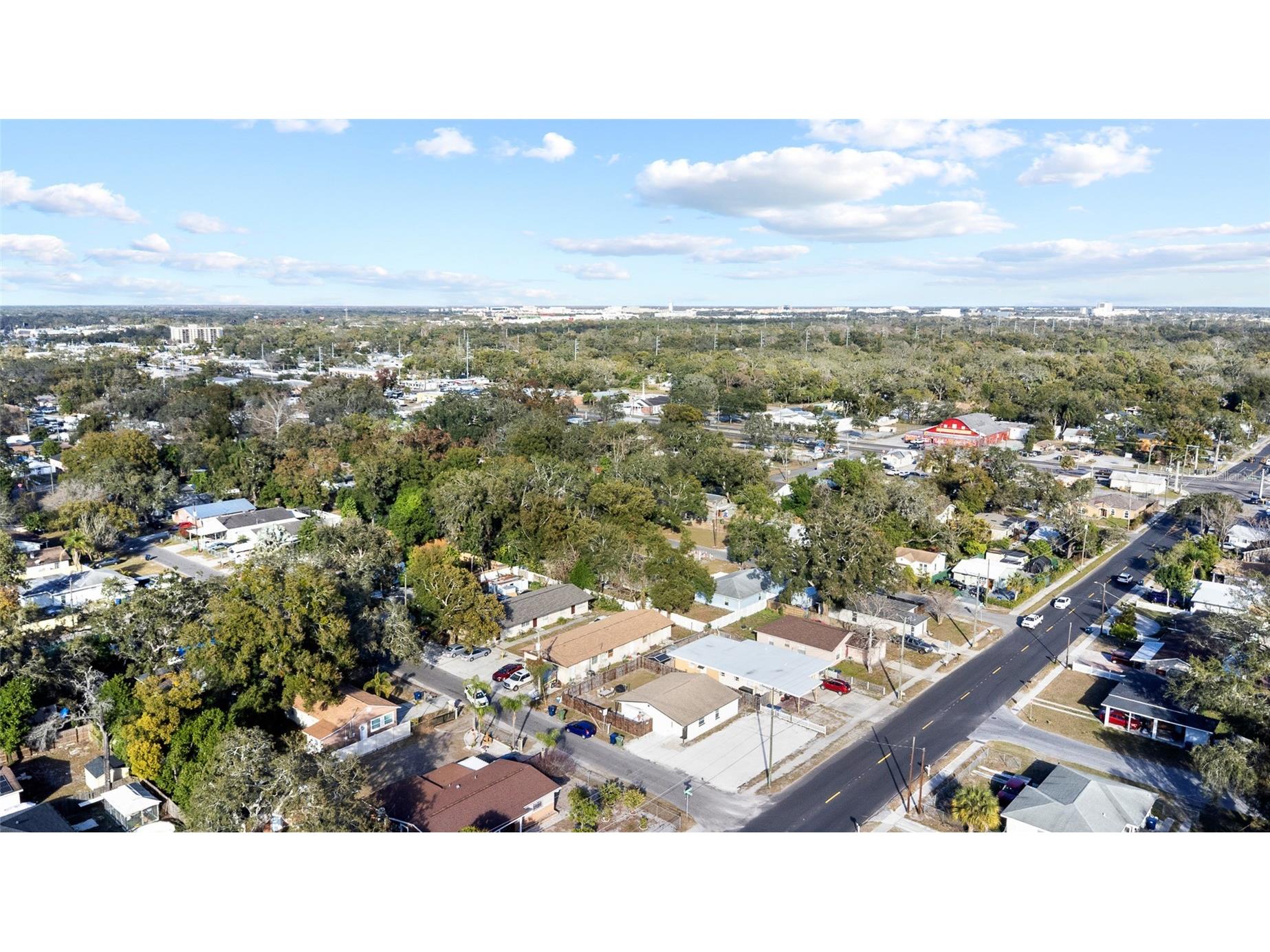 10001 N Annette Avenue Tampa FL 33612 TB8471662 image23