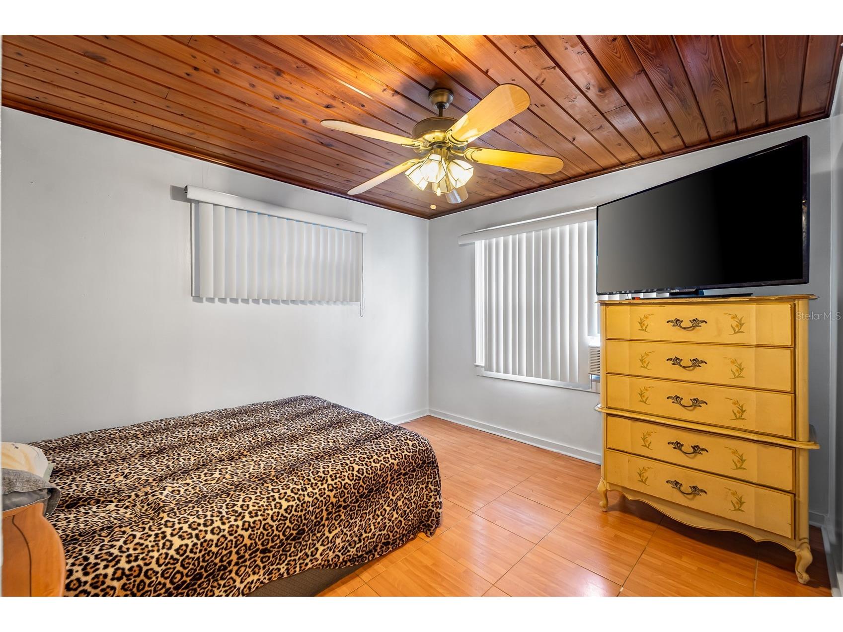 10001 N Arden Avenue Tampa FL 33612 TB8466634 image15