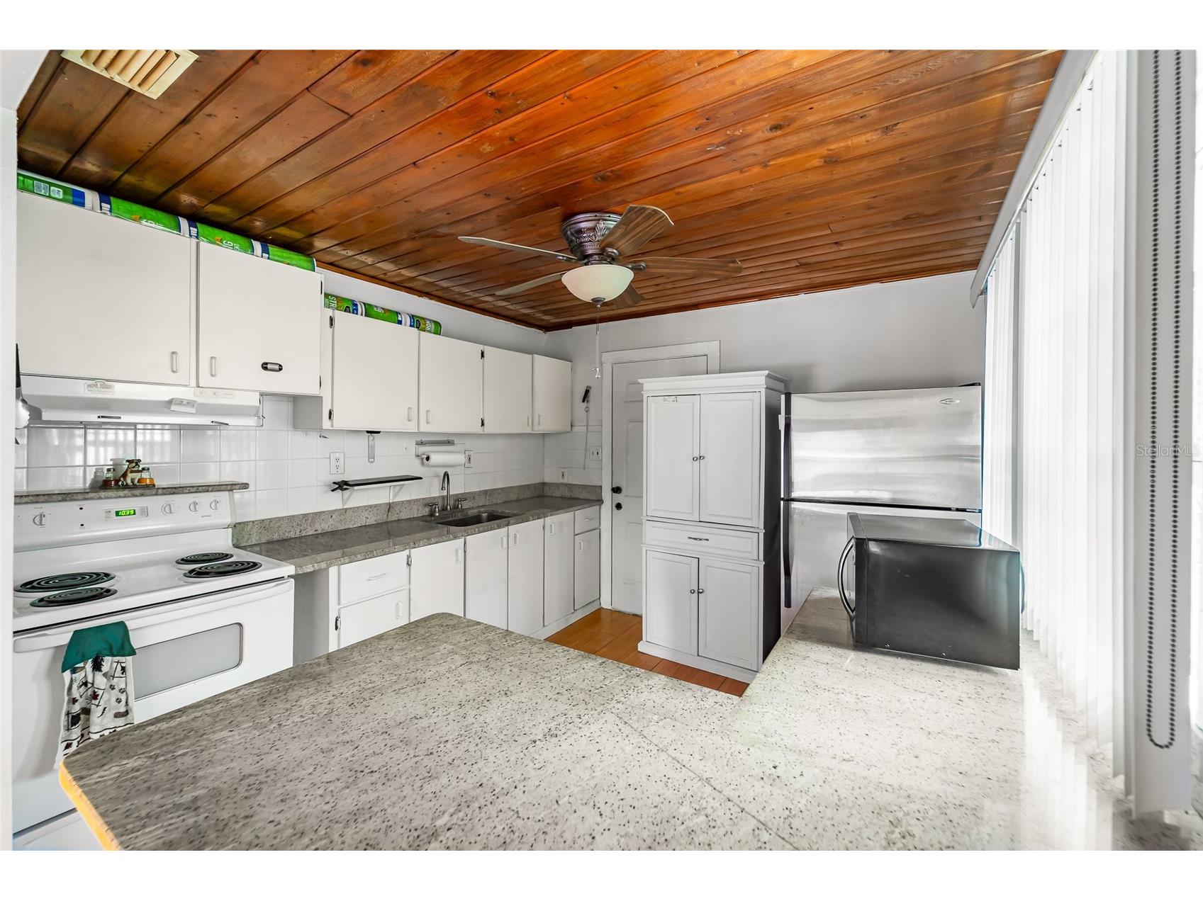 10001 N Arden Avenue Tampa FL 33612 TB8466634 image9
