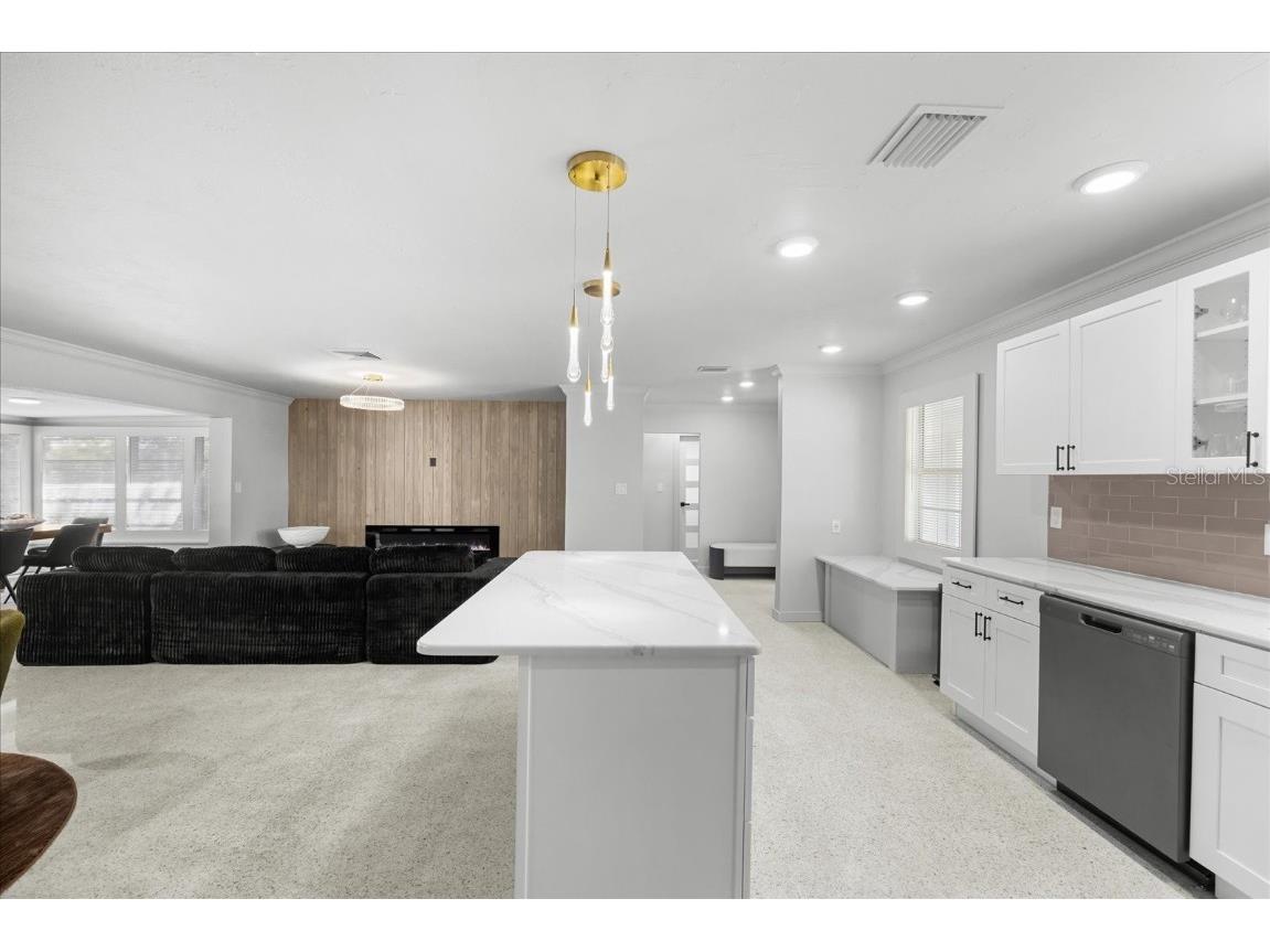 10001 S Yacht Club Drive Treasure Island FL 33706 W7878034 image14