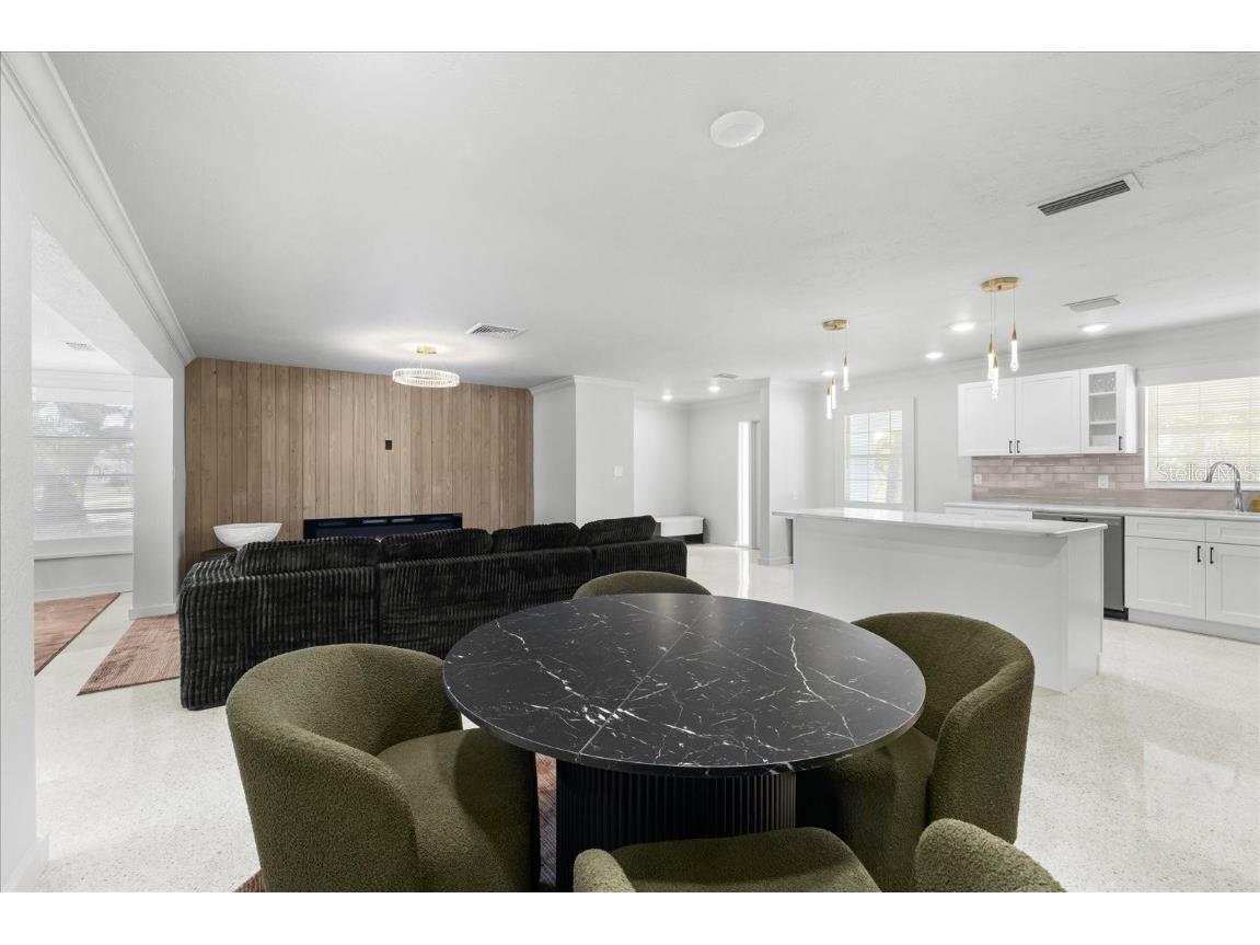 10001 S Yacht Club Drive Treasure Island FL 33706 W7878034 image19