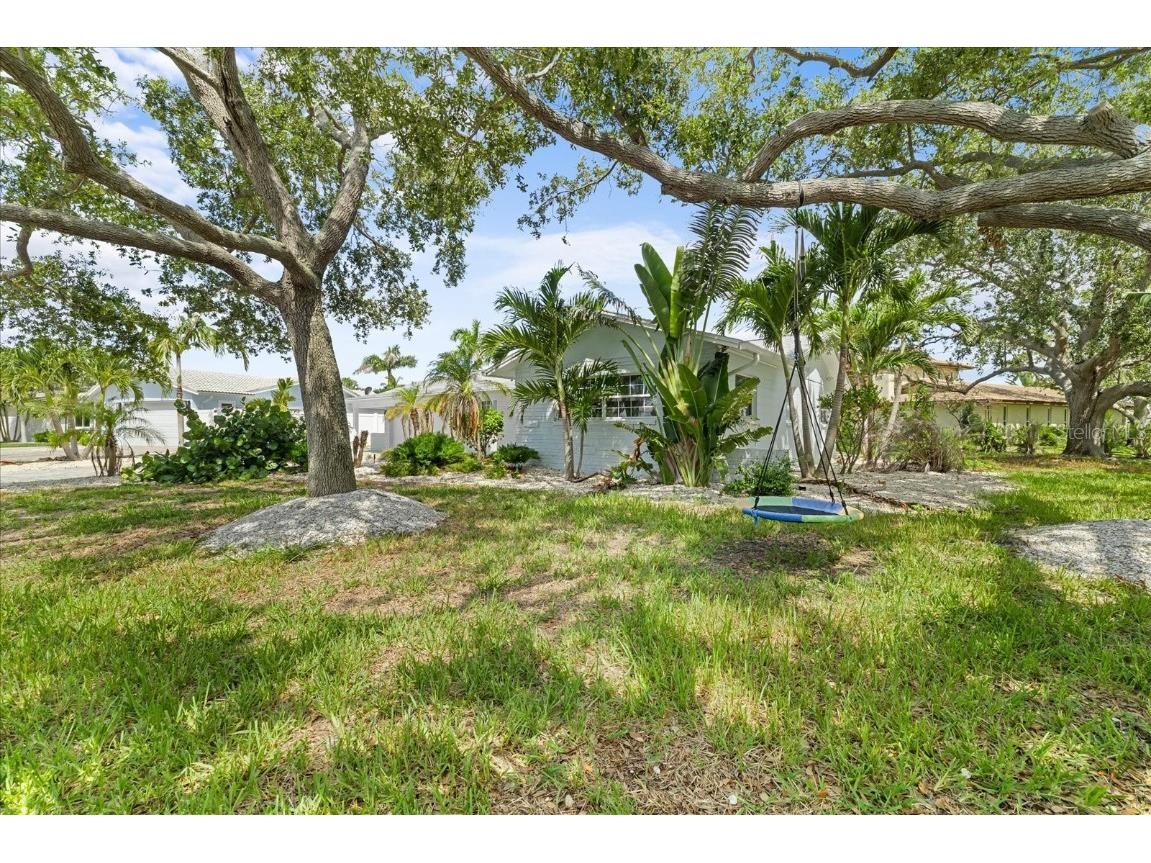 10001 S Yacht Club Drive Treasure Island FL 33706 W7878034 image3
