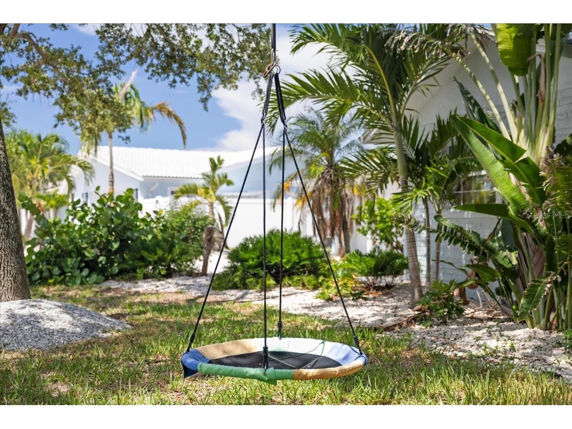 10001 S Yacht Club Drive Treasure Island FL 33706 W7878034 image4