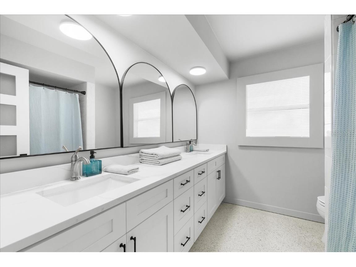 10001 S Yacht Club Drive Treasure Island FL 33706 W7878034 image40