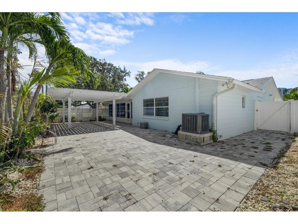 10001 S Yacht Club Drive Treasure Island FL 33706 W7878034 image47