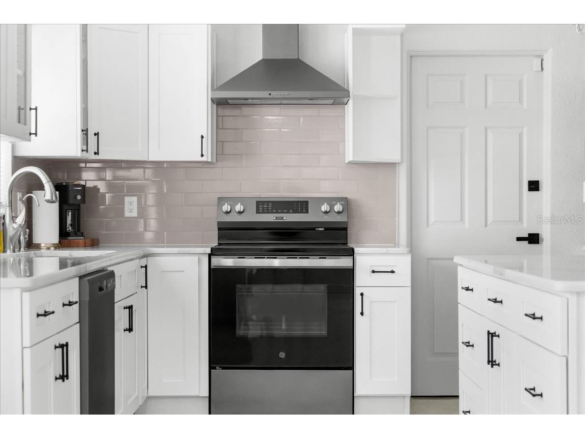 10001 S Yacht Club Drive Treasure Island FL 33706 W7878034 image48