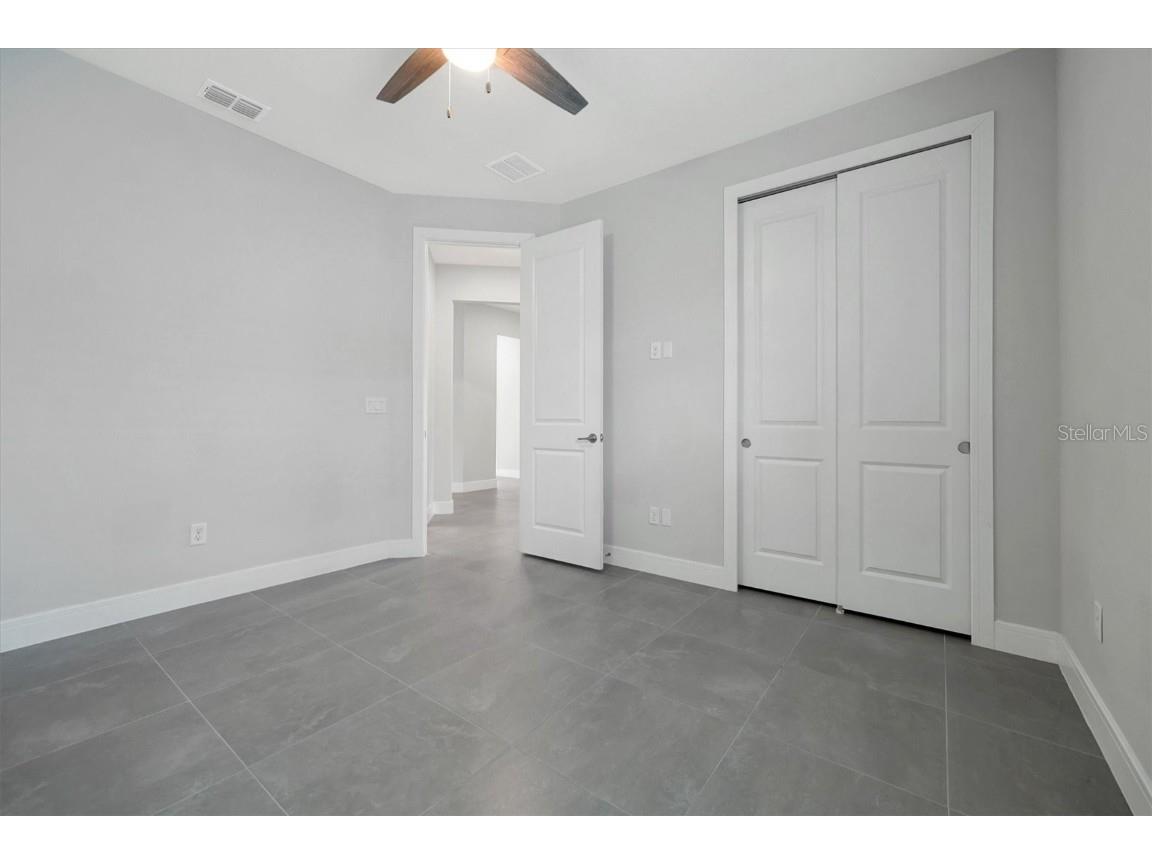 10002 Brown Burrow Street Orlando FL 32829 O6336468 image23