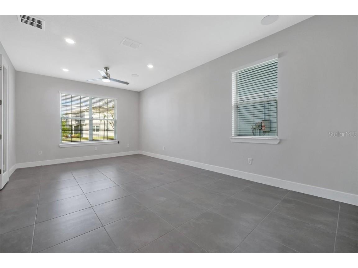 10002 Brown Burrow Street Orlando FL 32829 O6336468 image27