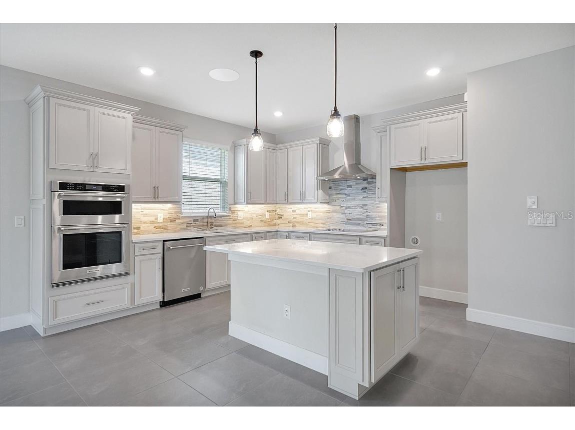 10002 Brown Burrow Street Orlando FL 32829 O6336468 image5