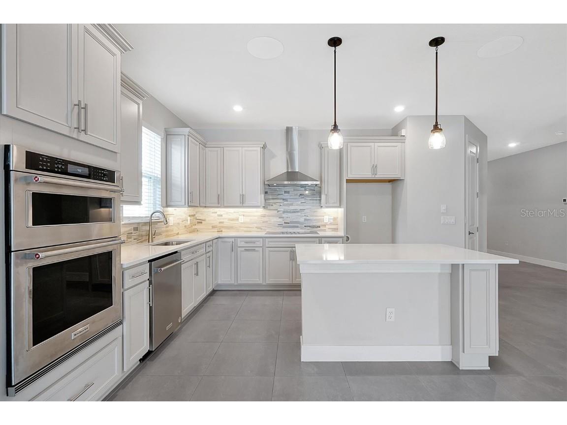 10002 Brown Burrow Street Orlando FL 32829 O6336468 image6