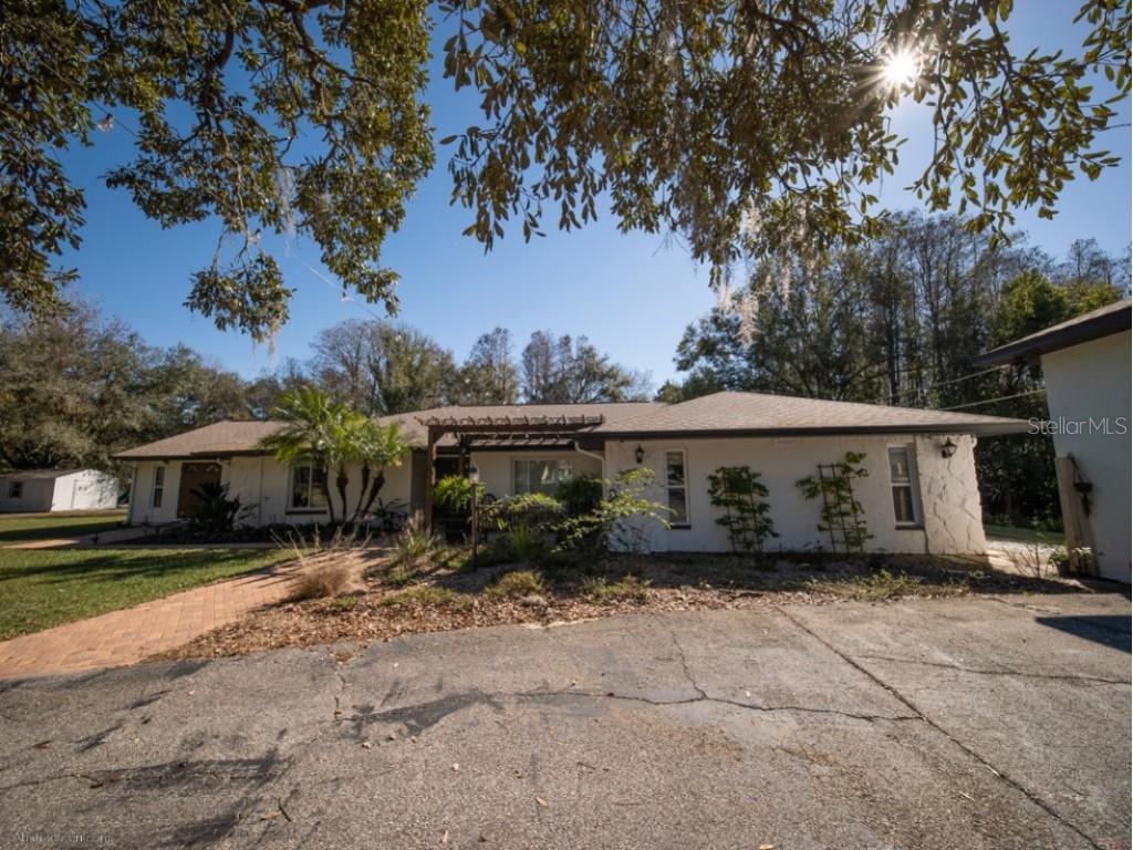 10002 Hilltop Drive New Port Richey FL 34654 A4556595 image1