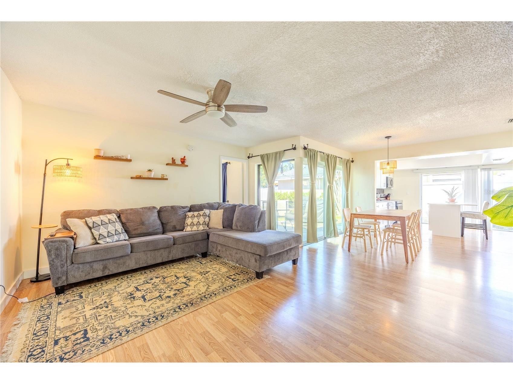 10002 Oakengate Place Tampa FL 33624 TB8490437 image3