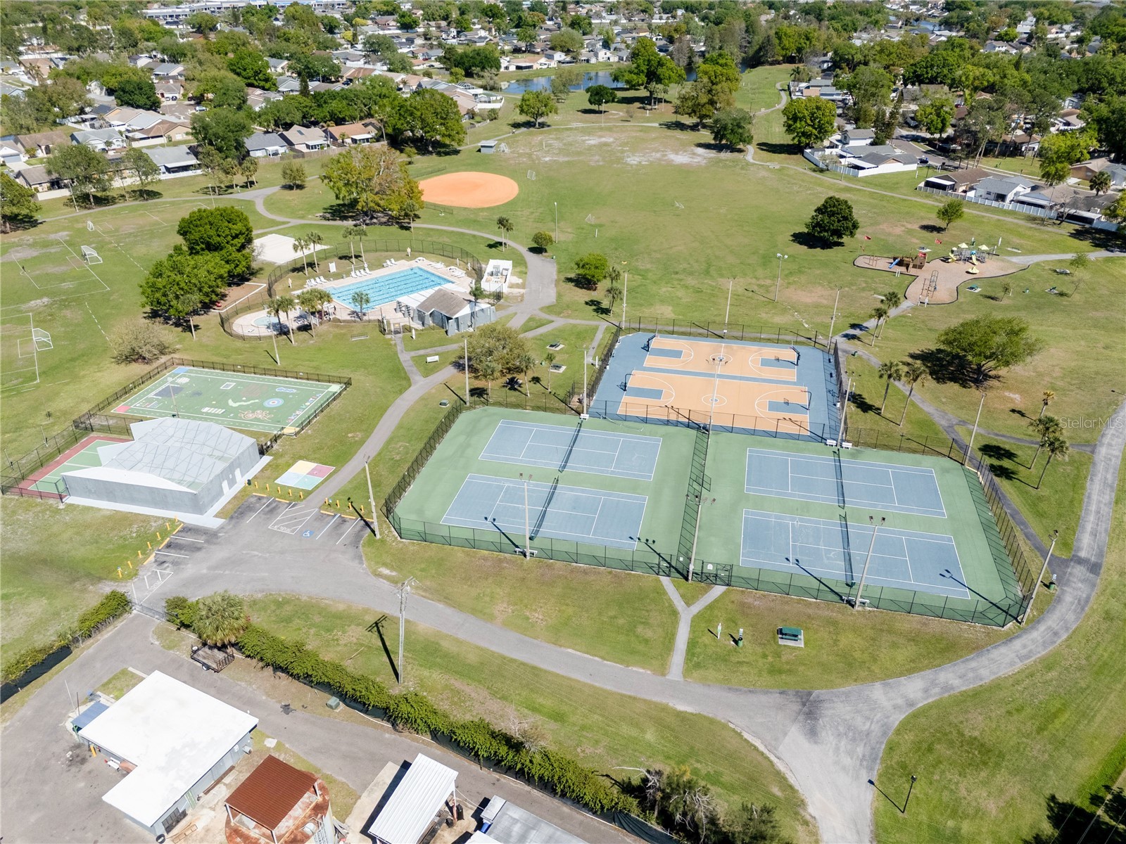 10002 Oakengate Place Tampa FL 33624 TB8490437 image35