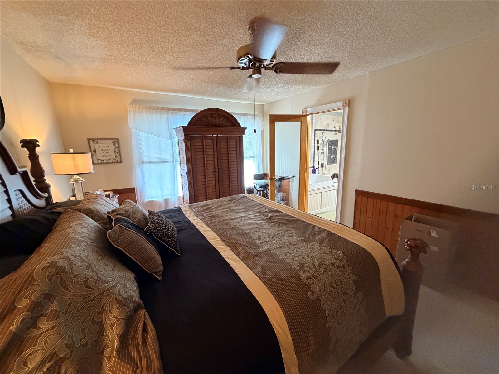 10003 133rd Street Seminole FL 33776 A4686820 image18