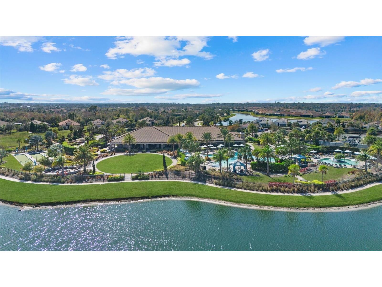 10003 Batchelder Terrace Palmetto FL 34221 A4681472 image48