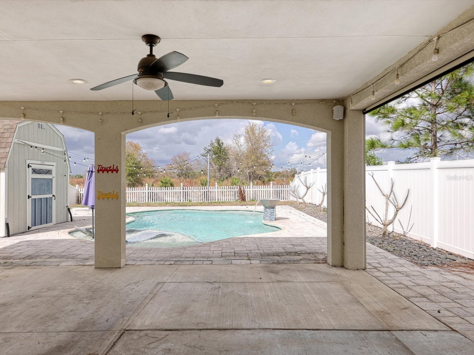 10003 Geese Trail Circle Sun City Center FL 33573 A4685890 image40