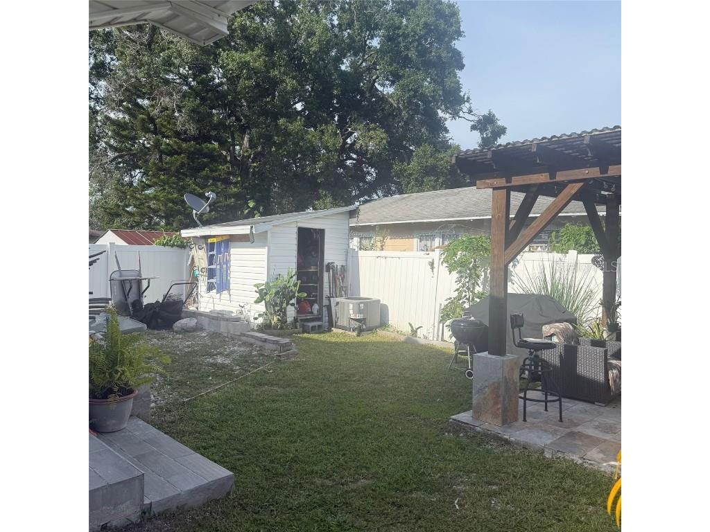 10004 Ethel Street Gibsonton FL 33534 TB8406212 image26