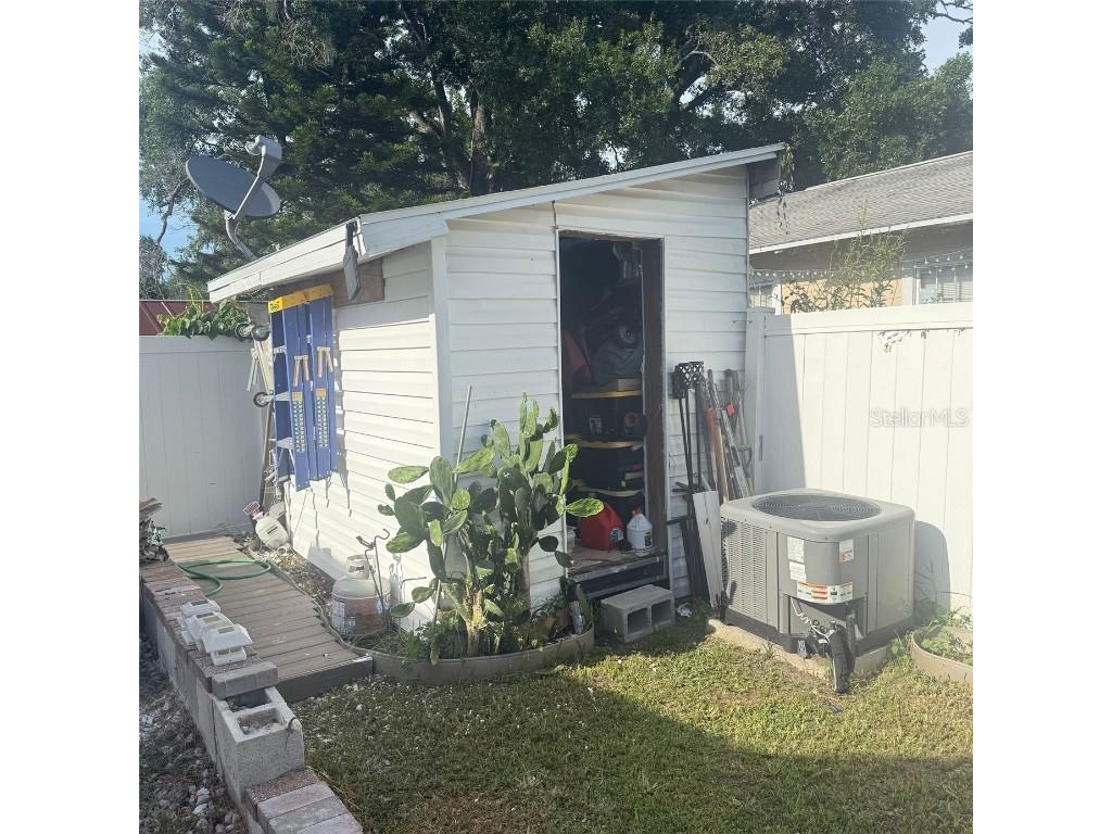 10004 Ethel Street Gibsonton FL 33534 TB8406212 image28