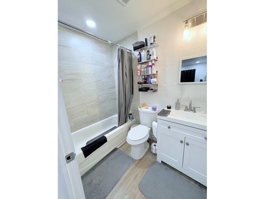 10004 Memorial Highway Tampa FL 33615 TB8434066 image43