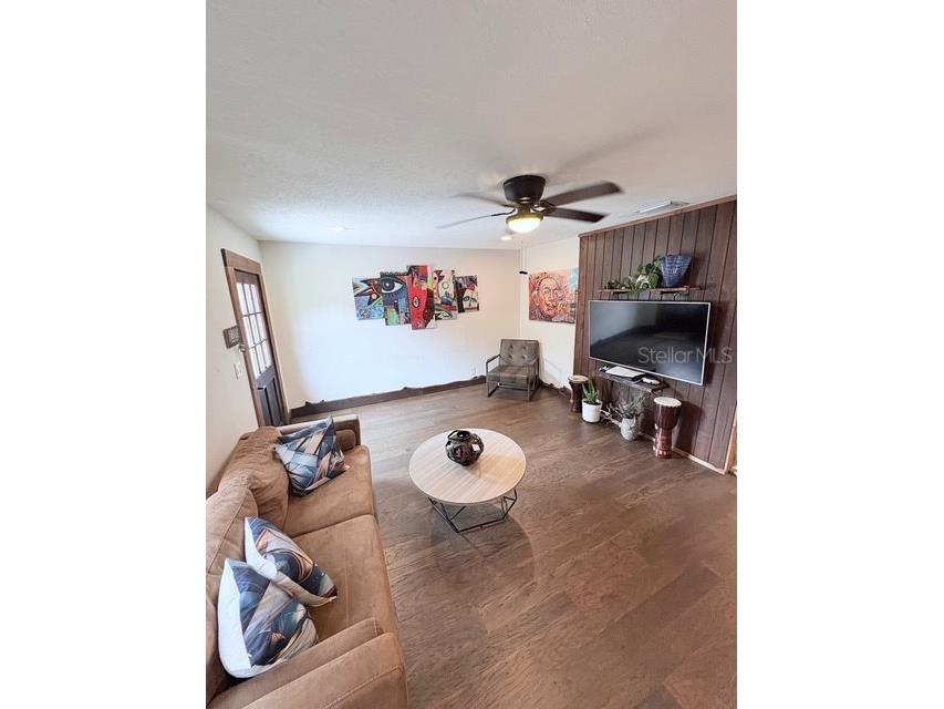 10004 Memorial Highway Tampa FL 33615 TB8434066 image6