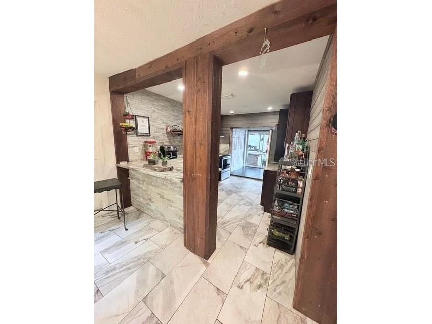 10004 Memorial Highway Tampa FL 33615 TB8488616 image11