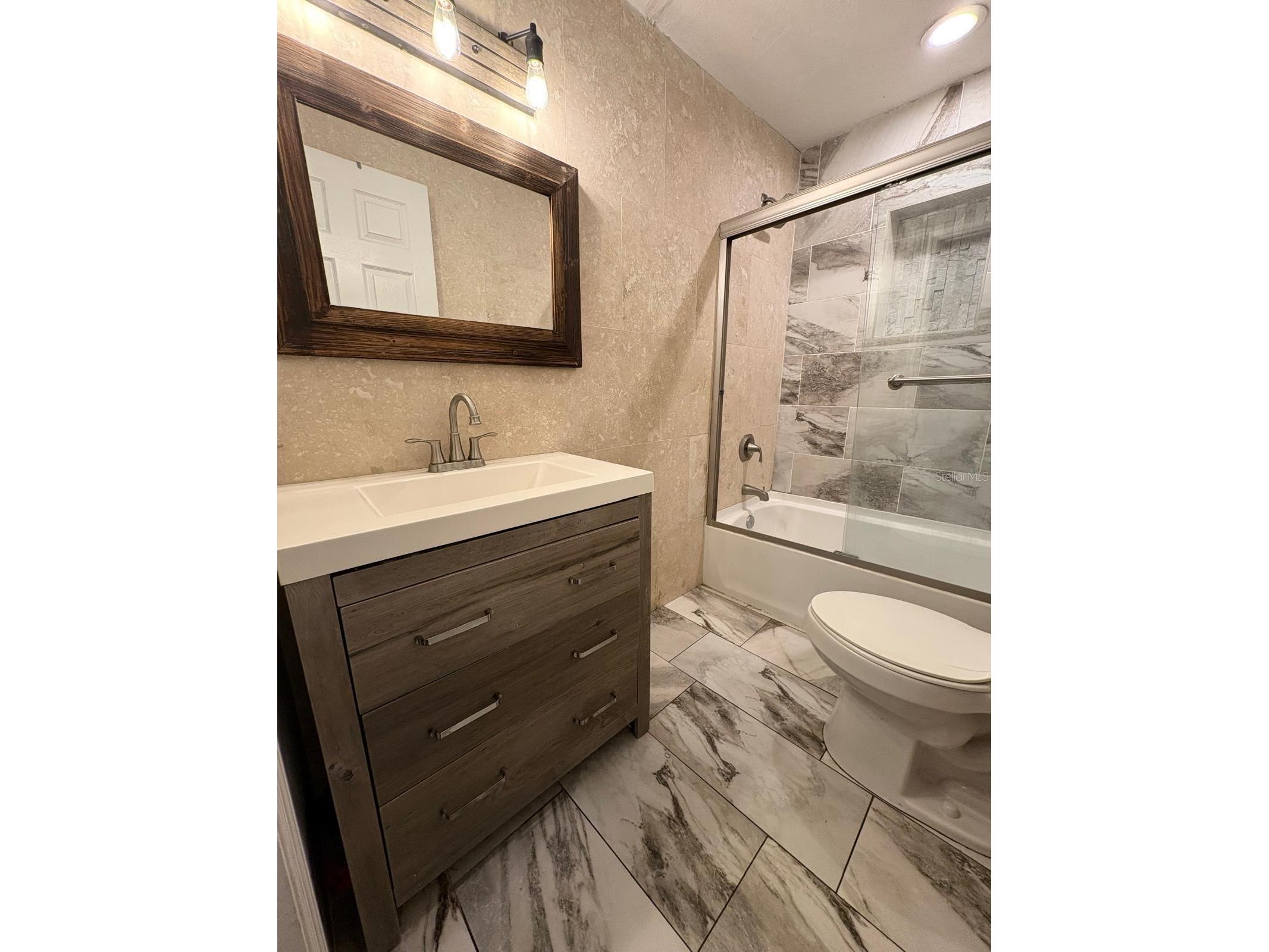 10004 Memorial Highway Tampa FL 33615 TB8488616 image27