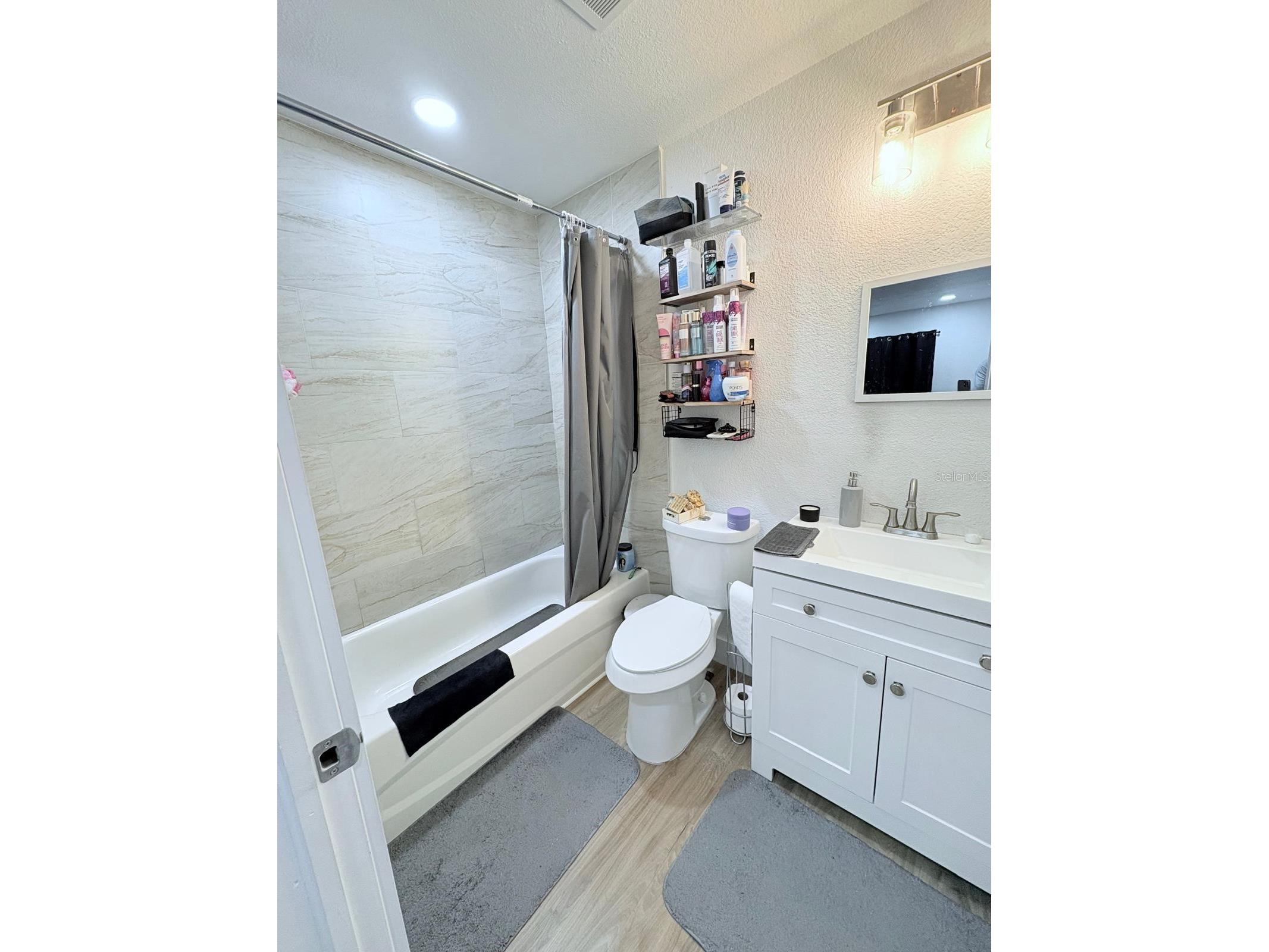 10004 Memorial Highway Tampa FL 33615 TB8488616 image37