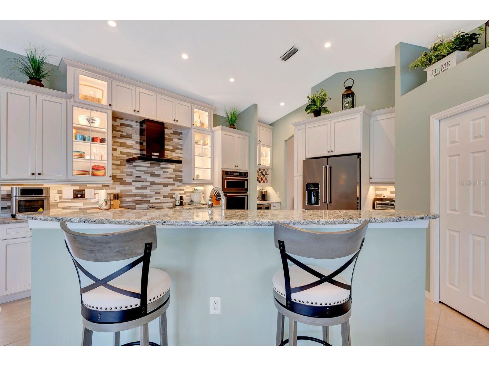10005 Cherry Hills Avenue Circle Bradenton FL 34202 A4689675 image11