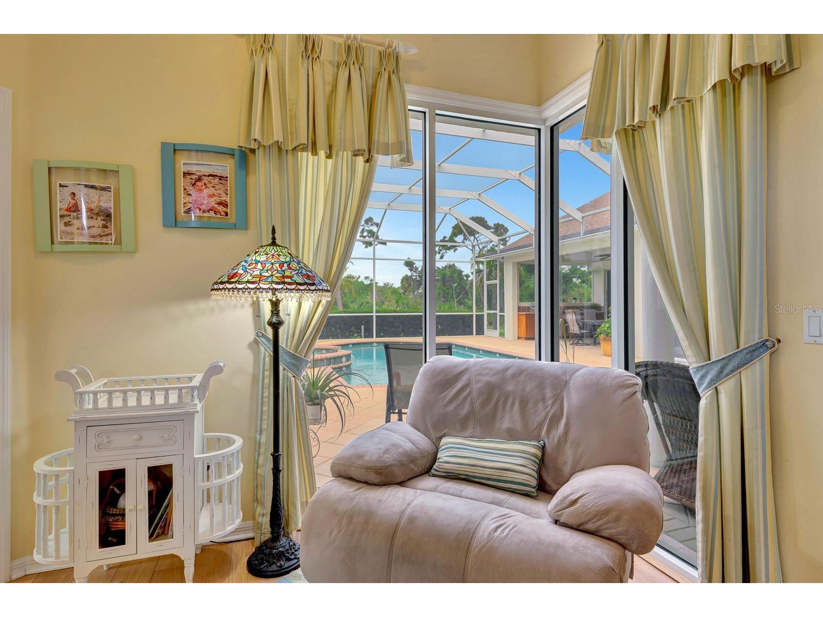 10005 Cherry Hills Avenue Circle Bradenton FL 34202 A4689675 image22