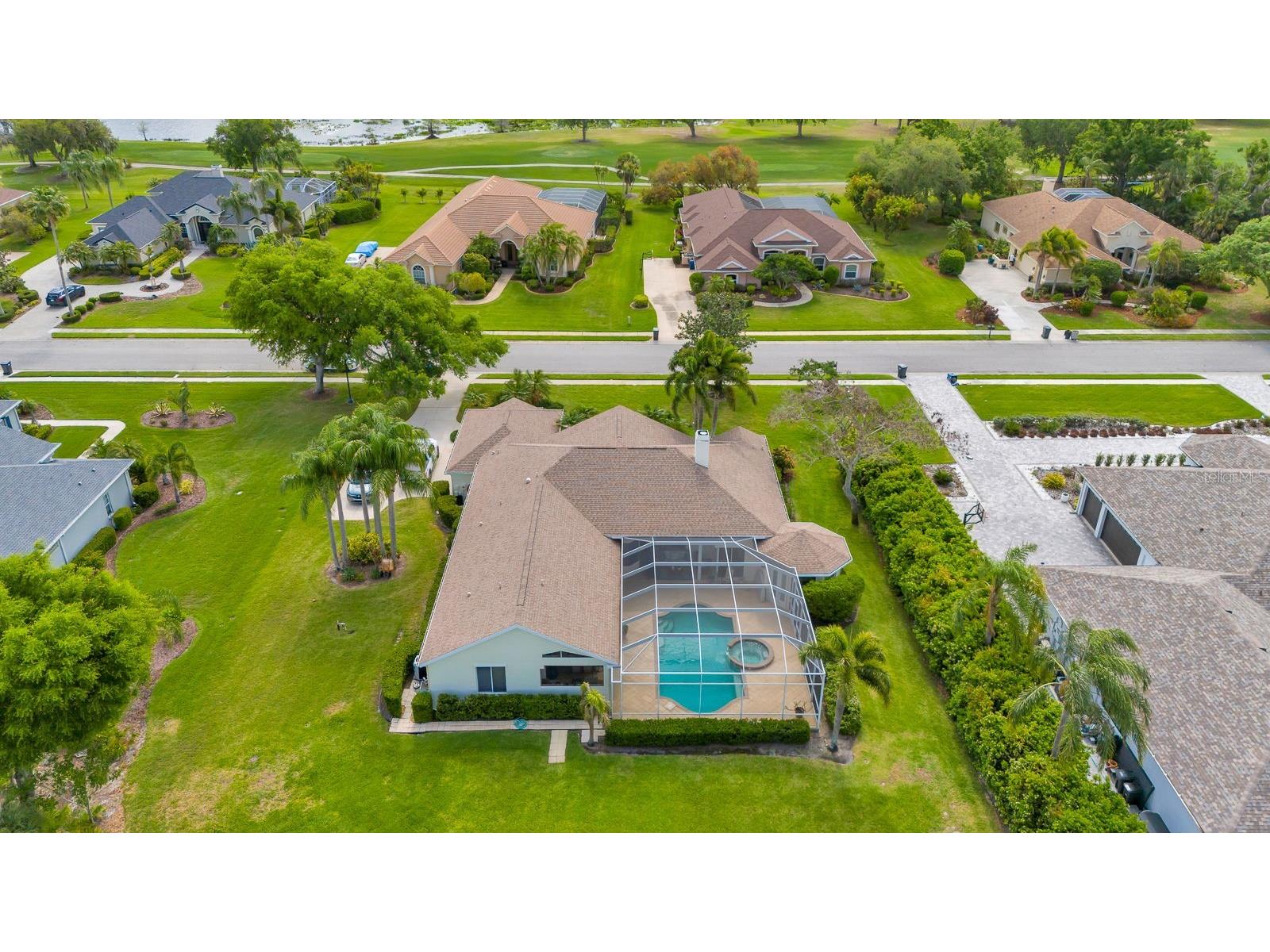 10005 Cherry Hills Avenue Circle Bradenton FL 34202 A4689675 image47