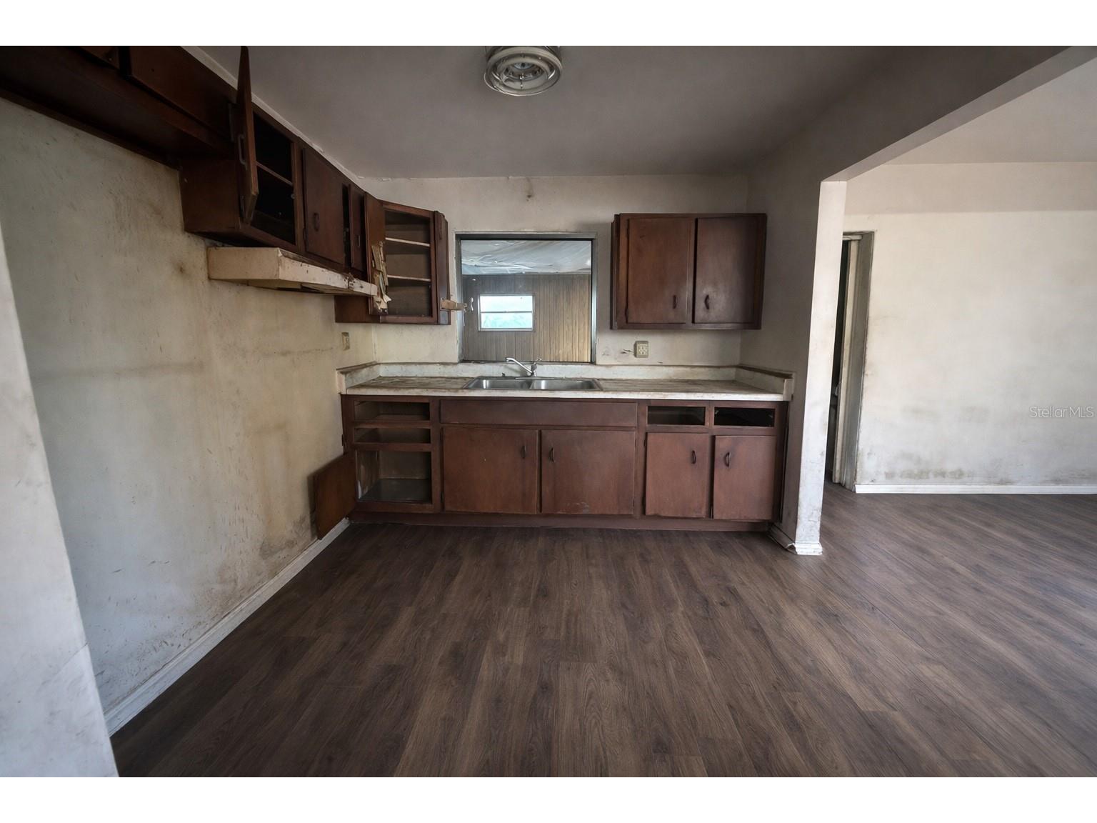 10005 N 29th Street Tampa FL 33612 TB8466990 image2