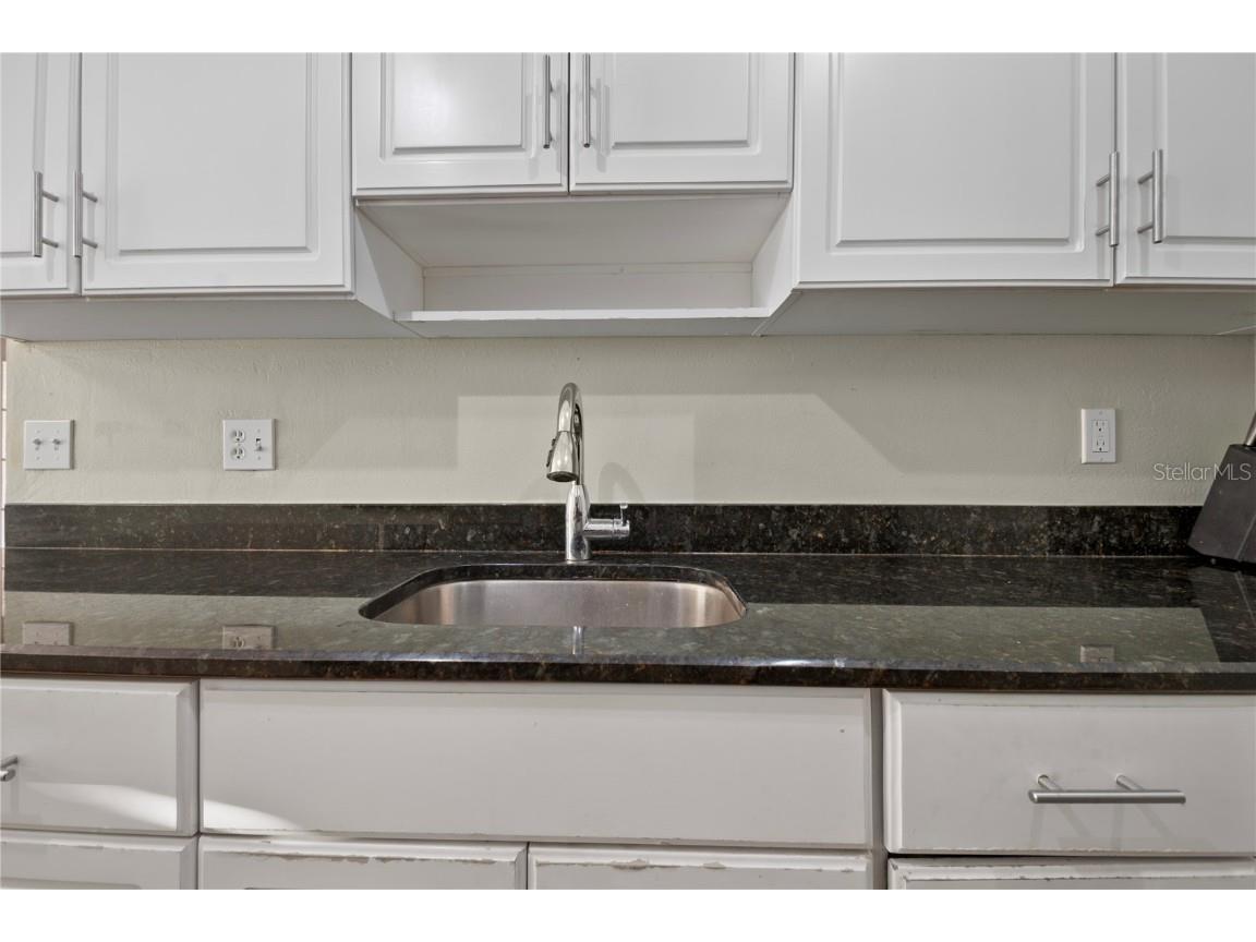 10006 87th Street Seminole FL 33777 TB8442829 image12