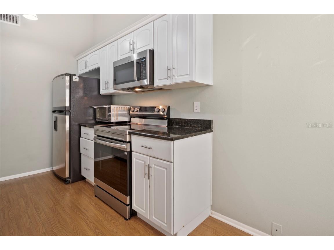 10006 87th Street Seminole FL 33777 TB8442829 image9