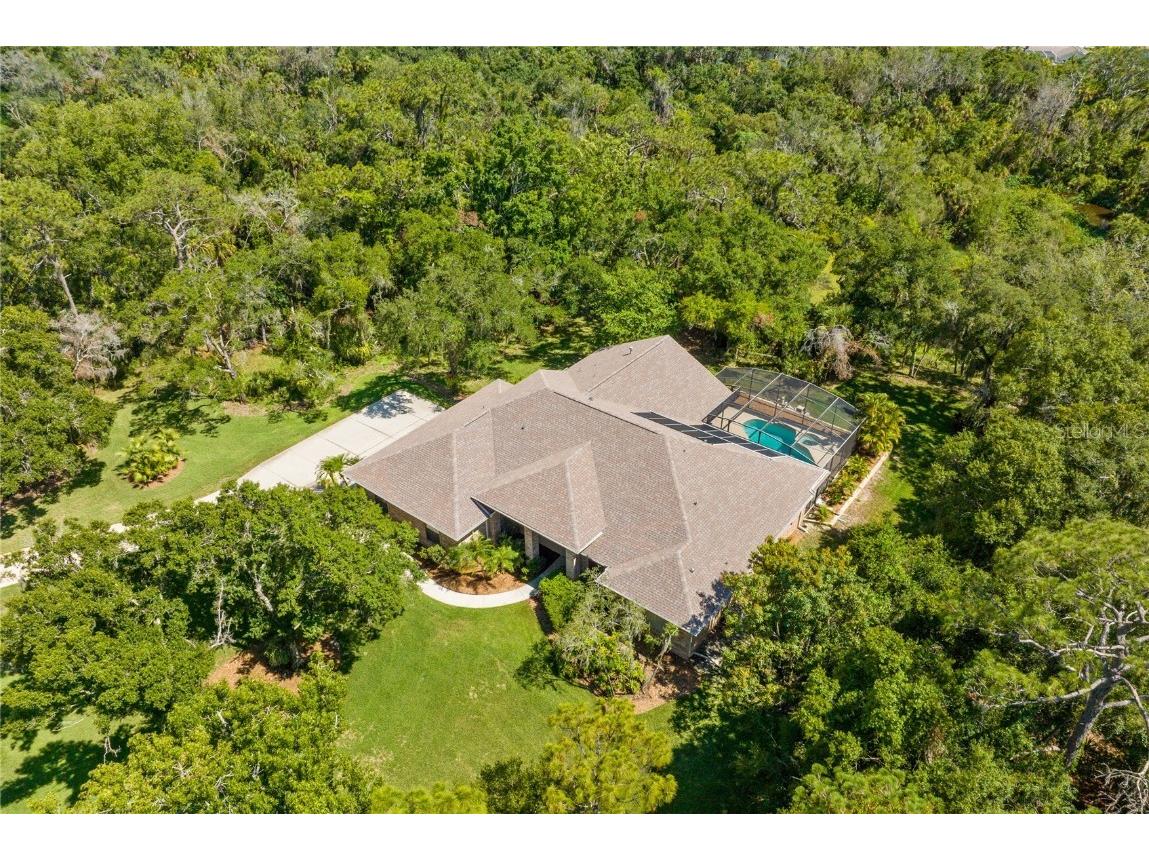 10006 Clubhouse Drive Bradenton FL 34202 - BRADEN RIVER A4614200 image1