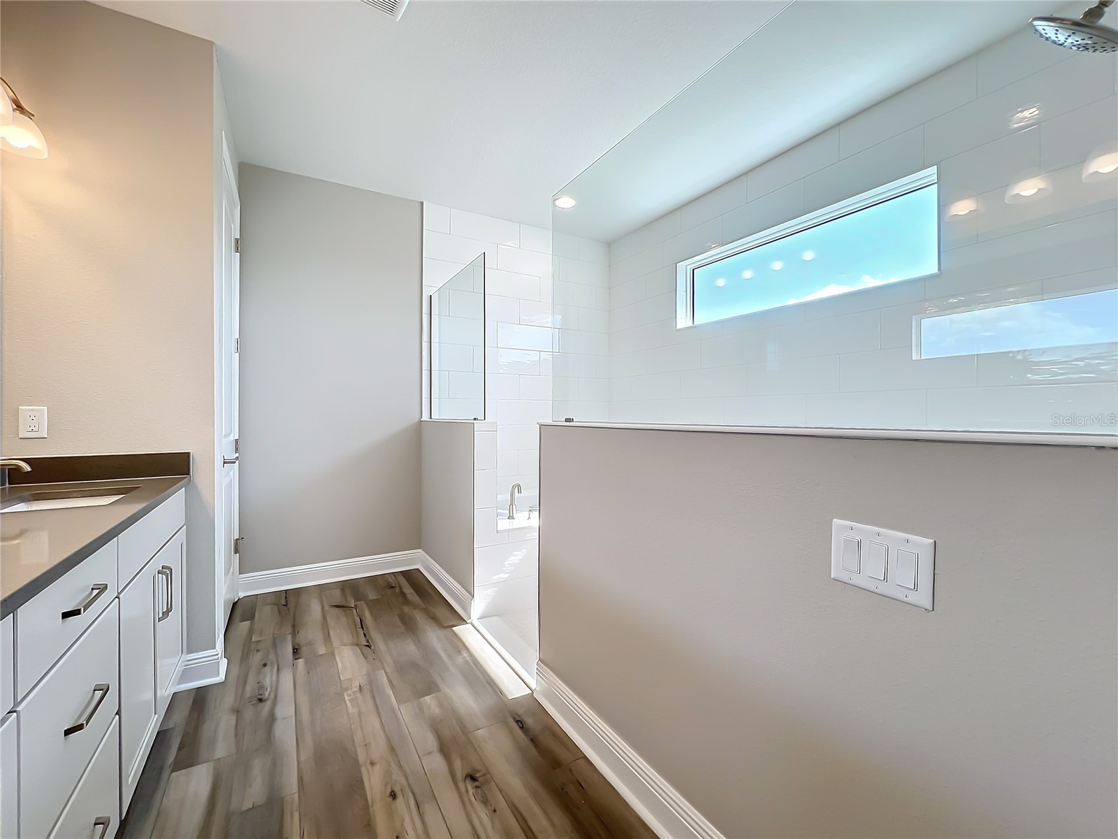 10006 Degas Terrace Bradenton FL 34212 A4688480 image37