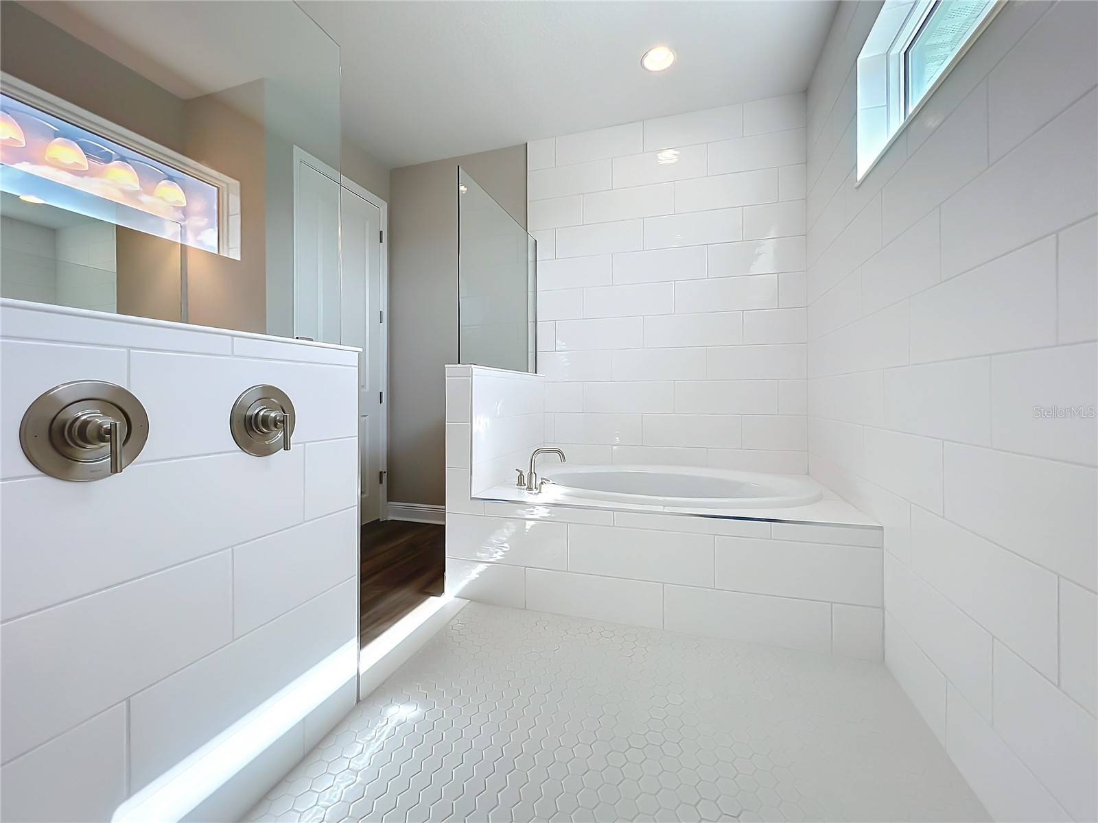 10006 Degas Terrace Bradenton FL 34212 A4688480 image38